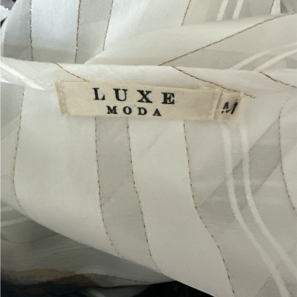 Luxe Moda NWOT Women's Multicolor Shimmery Sheer 3/4 Sleeve Blouse Medium - Picture 5 of 6